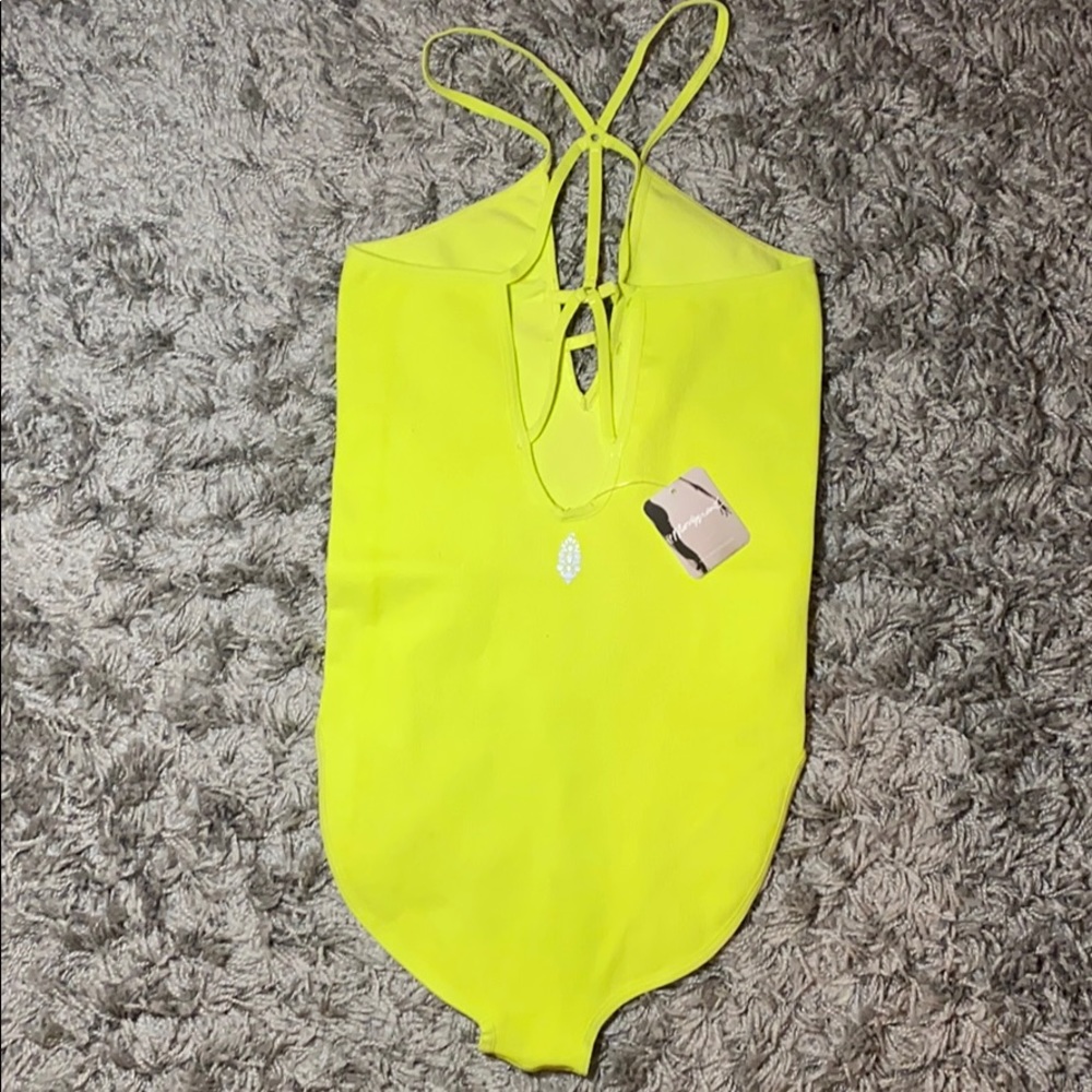 ❌SOLD❌Free People FP Movement All Day Bodysuit - Picture 3 of 5